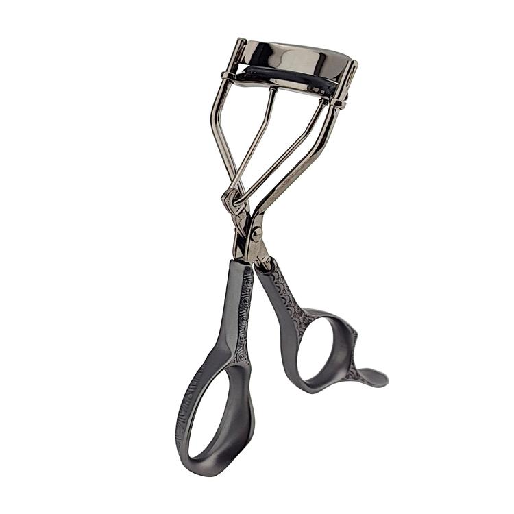 Elevate Your Look with Olimor's Luxurious Eyelash Curler