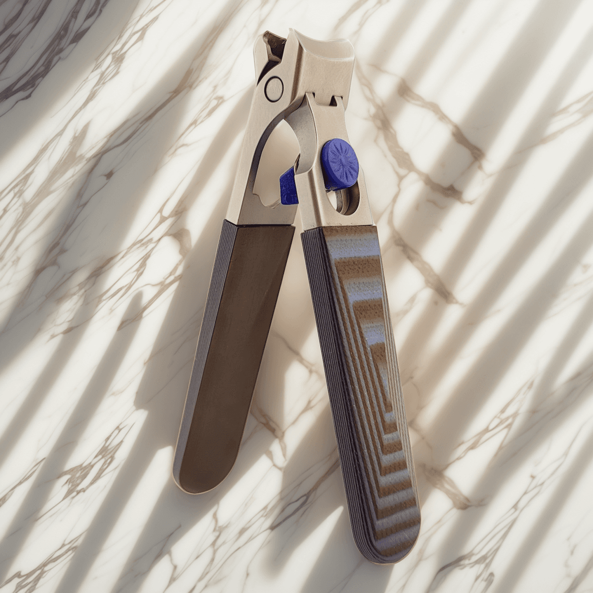 Ergonomic Nail Clipper Buying Guide for Thick Nails and Travel Use