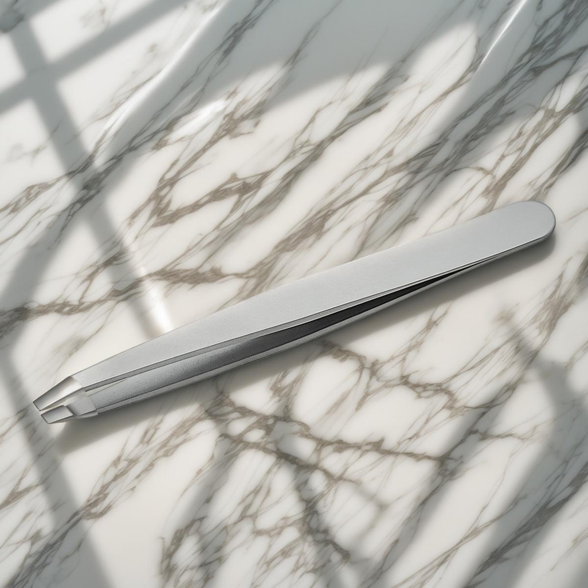 How to Buy Tweezers in Bulk Without Compromising Quality