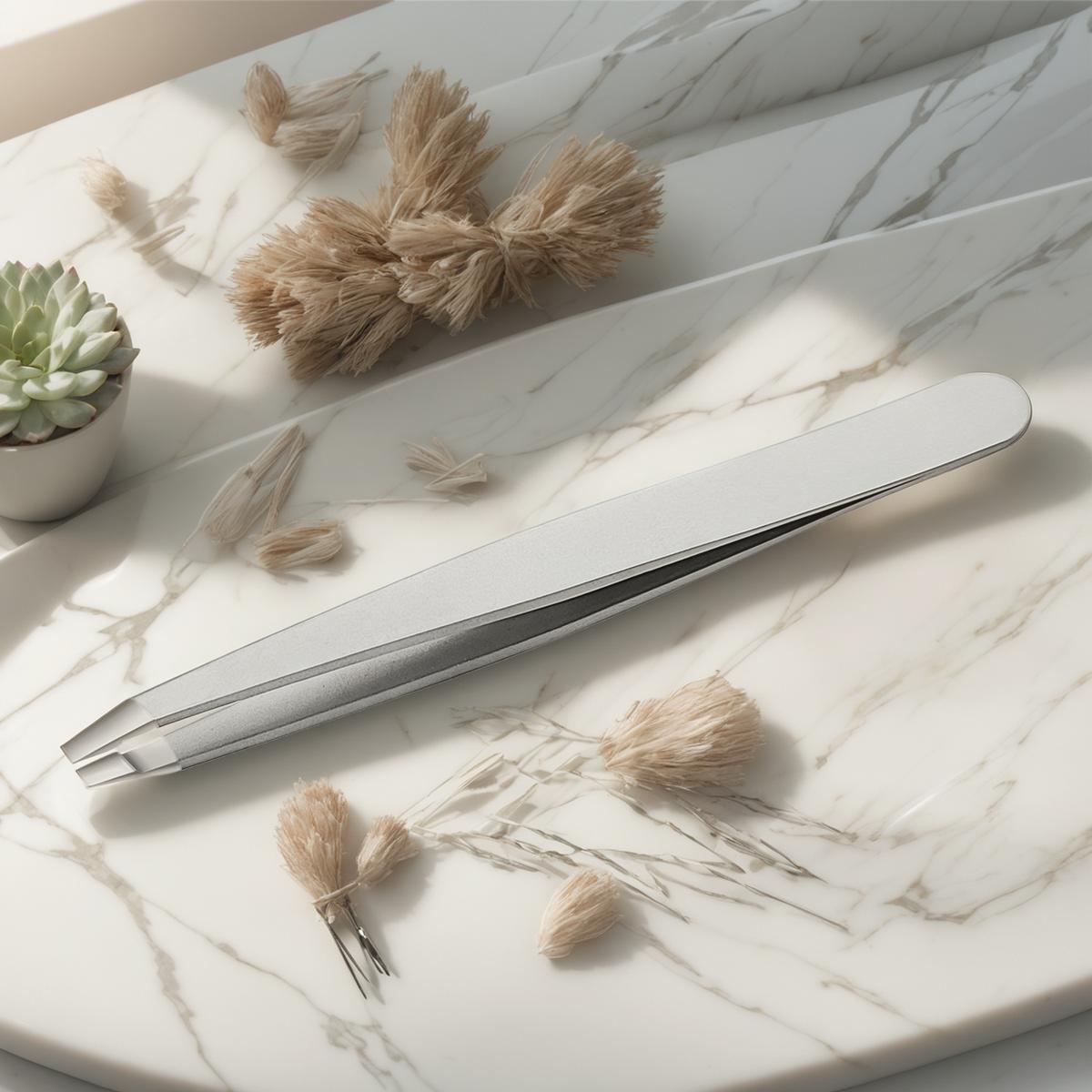 Pinces à épiler personnalisées pour marques de beauté, salons et kits de soins personnels