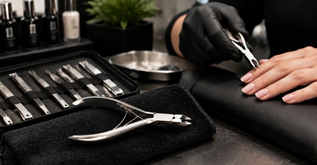 Cuticle Nippers for Professional Nail Techs: A Buying Guide