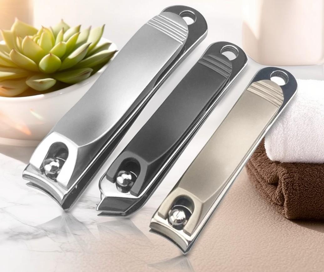 Professional Nail Clippers for Clean, Precise Nail Care